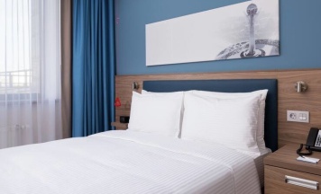 Двухместный номер Accessible двуспальная кровать в Hampton by Hilton Astana Triumphal Arch
