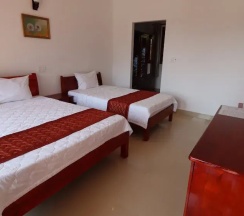 Трёхместный номер Deluxe в Hong Bin Bungalow Resort