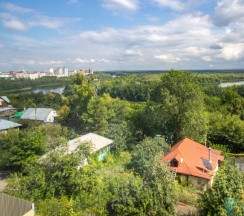 Эко-студия с балконом в Green home