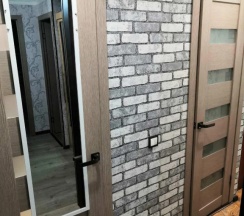 Номер Standard с балконом в Компания по посуточной аренде квартир
