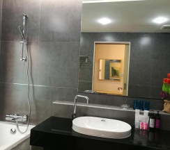 Вилла с 3 комнатами в Tropicana Pool Villa