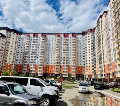 Квартира в Апартаменты на Караульная 82