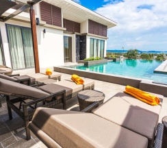 Private Pool Villa с 6 комнатами с видом на море в Вилла Casabay Luxury Pool
