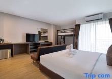 Четырёхместный семейный номер Deluxe в The Bell Airport Phuket Hotel