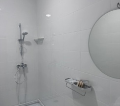 Четырёхместный номер Улучшенный с красивым видом из окна в В моменте