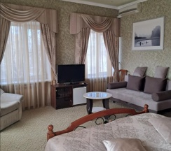 Номер люкс с 1 двуспальной кроватью в Шатура холл