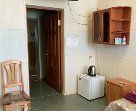 Кровать в общем номере (общая ванная комната) в Малахит