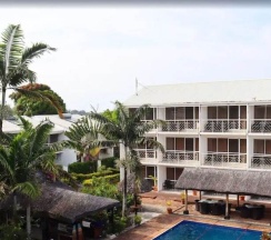 Номер Standard с балконом в The Melanesian Port Vila Hotel