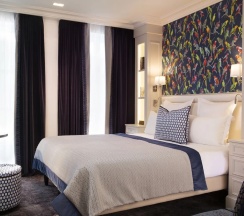 Трёхместный номер Standard в Hotel Monge