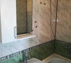 1-комнатные апартаменты стандарт с 2 односпальными и 1 двуспальной кроватью в Гостевой дом