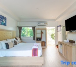 Двухместный полулюкс двуспальная кровать в Sangthong Resort