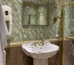 Стандарт в Artis plaza hotel