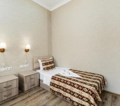 Трёхместный номер Comfort в The oldest Tbilisi