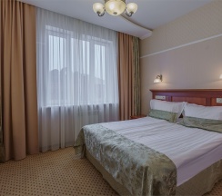 Стандарт c кроватью QUEEN SIZE и балконом в Дегас