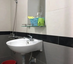 Четырёхместный номер Standard с балконом в Gold Hotel