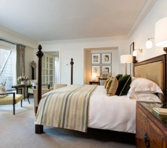 Двухместный люкс Grand-Place двуспальная кровать в Rocco Forte Hotel Amigo