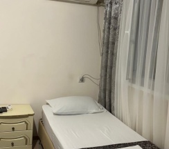 Трёхместный номер Standard в Апра