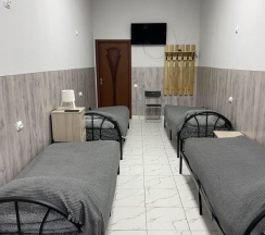 Шестиместный номер Standard с красивым видом из окна в Уютное место