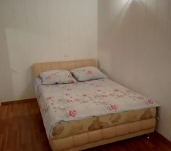 Четырёхместный семейный номер Comfort c 1 комнатой (общая ванная комната) в Старый Владикавказ