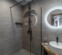 Джуниор Сюит № 6 в Iva home