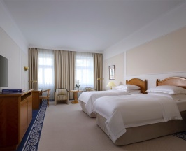 Номер «Улучшенный Твин» в Балчуг Кемпински Москва