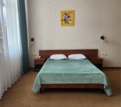 люкс двухкомнатный в Кадгарон