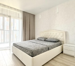 3-комнатные апартаменты студия №121 в Hugge Place