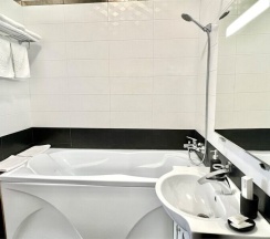 Двухместный номер Standard 2 отдельные кровати в Le Bristol