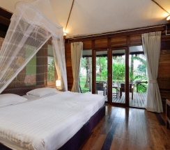 Бунгало Superior с видом на сад в Koh Kood Resort