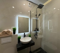 (3 номер )  Апартаменты на Баумана однокомнатная в ApartKazan у Кремля