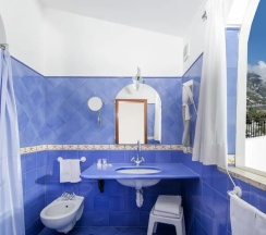 Двухместный номер Superior с балконом и с видом на море 2 отдельные кровати в Hotel Pupetto