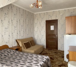 Четырёхместный номер Standard с балконом в Удача