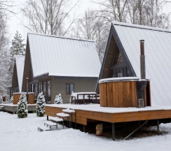 №6 A-Frame 50m2 с купелью (оснащение дома, стоимость купели и бани см. Подробнее) в Les holidays