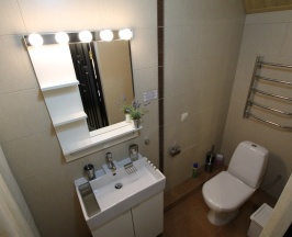 305 - Двухместный мансардный номер с боковым видом на море в Азов Инн