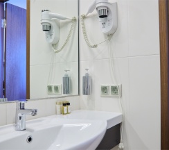 Suite "City" в The Bridge hotel
