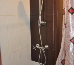 Номер улучшенный комфорт с 1 двуспальной кроватью в Беломорье