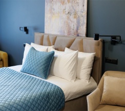 Семейный номер с личными удобствами вне номера в Simple hotel B9