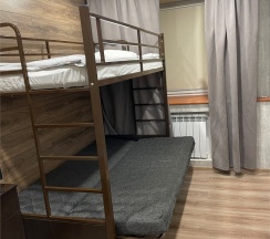 Эконом с двухярусной кроватью в Колибри