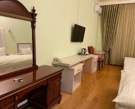 Семейный номер Standard в Queens Hotel