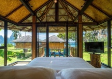 Вилла с балконом в Tinidee Hideaway Tonsai Beach Krabi