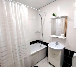2-комнатные апартаменты стандарт с 1 двуспальной кроватью (без окна) в Deluxe apartments