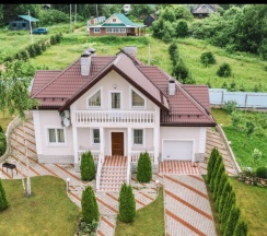 Американский дом в Family house