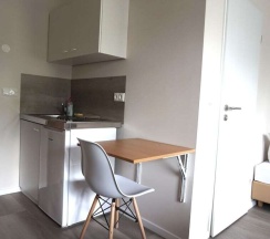 Трёхместные апартаменты в Apartment Hotel Wittenau