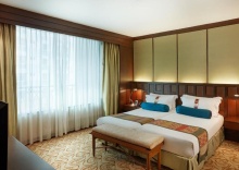 Люкс с 2 комнатами в The Davis Bangkok Hotel