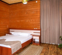 3-местный коттедж с кухней в Манэ