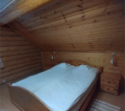 Коттедж "Дом у озера" в Дача