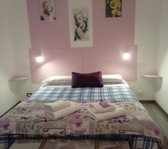 Двухместный номер Standard двуспальная кровать в Gira Guest House