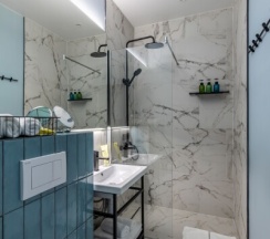 Студия четырехместная с видом на город в Mix Hotels Nevsky 47