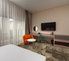 Junior Double Bed в Камчатка Шале