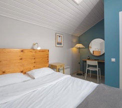 Лофт с двуспальной кроватью в Друзья Лофт